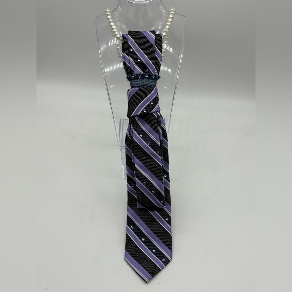 Sophisticated Striped Black and Purple Tie